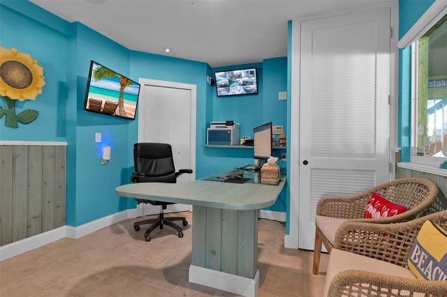 5322 CALLE DE LA SIESTA, Sarasota, FL 34242