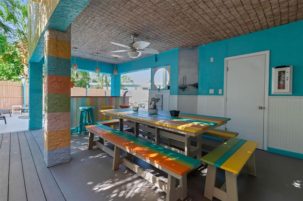 Image 23 of property listing at 5322 CALLE DE LA SIESTA, Sarasota, FL 34242