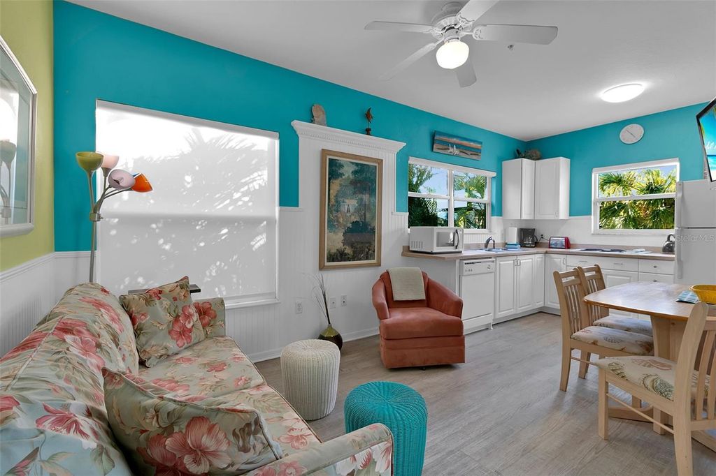 Image 34 of property listing at 5322 CALLE DE LA SIESTA, Sarasota, FL 34242