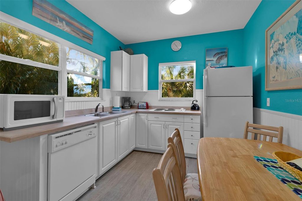 Image 35 of property listing at 5322 CALLE DE LA SIESTA, Sarasota, FL 34242