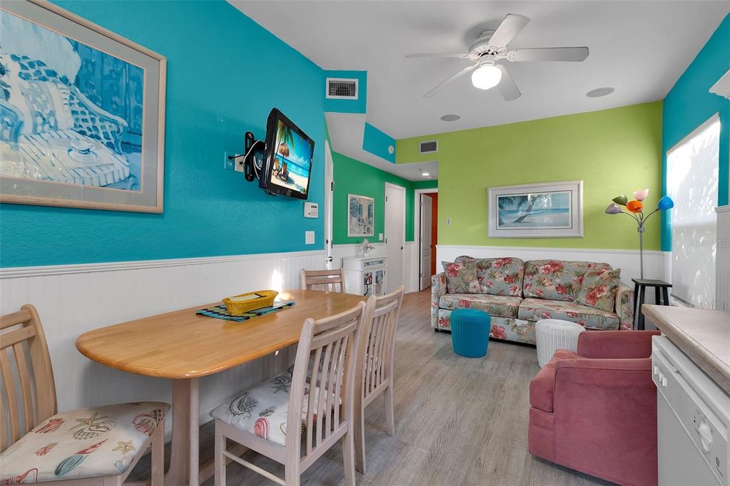 Image 37 of property listing at 5322 CALLE DE LA SIESTA, Sarasota, FL 34242