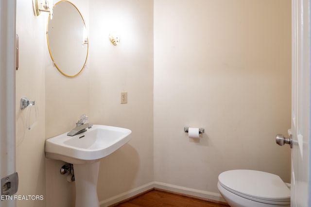108 Tempura Drive, Oak Ridge, TN 37830