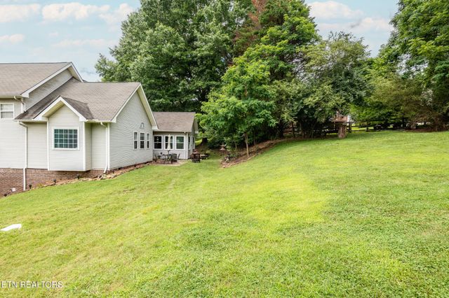 108 Tempura Drive, Oak Ridge, TN 37830