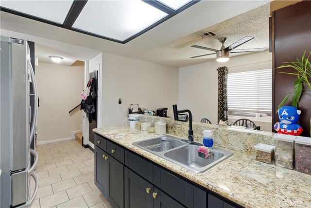 1032 N Acacia Street, Anaheim, CA 92805