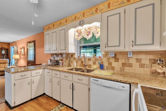 209 Lazy H Lane, Warner Robins, GA 31093