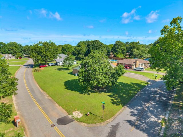 209 Lazy H Lane, Warner Robins, GA 31093