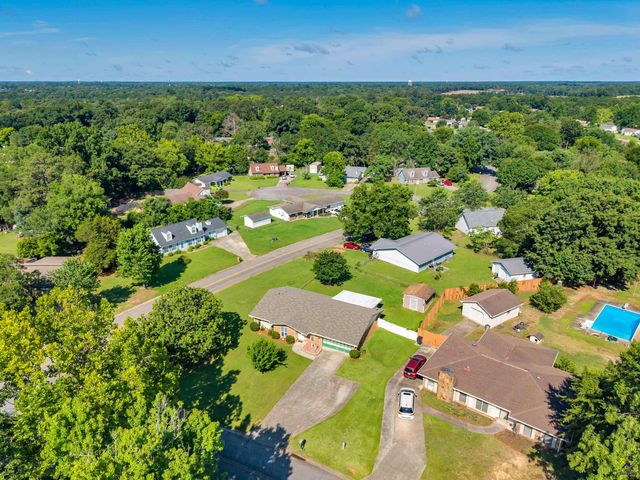 209 Lazy H Lane, Warner Robins, GA 31093