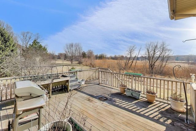 15N866 Meadow Court, Hampshire, IL 60140