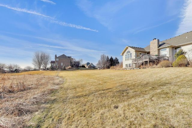 15N866 Meadow Court, Hampshire, IL 60140