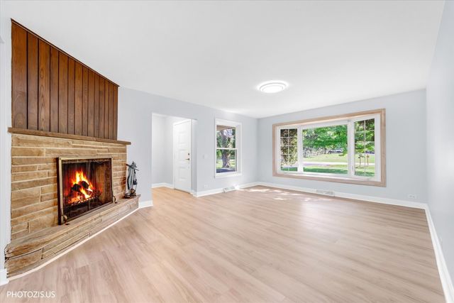 7056 Osage Road W, Long Grove, IL 60047