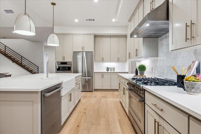 4708 Philco DR, Austin, TX 78745