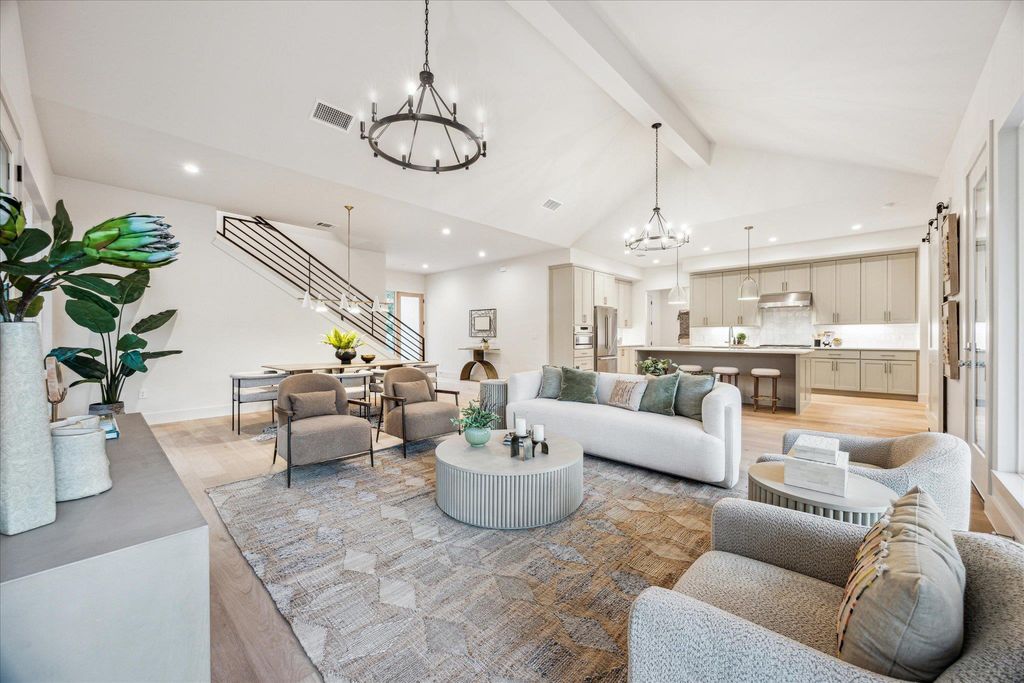 4708 Philco DR, Austin, TX 78745