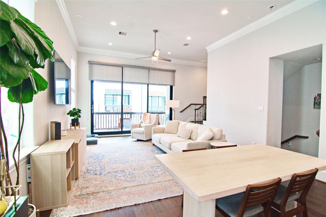 3310 Timbergrove Oak, Houston, TX 77008