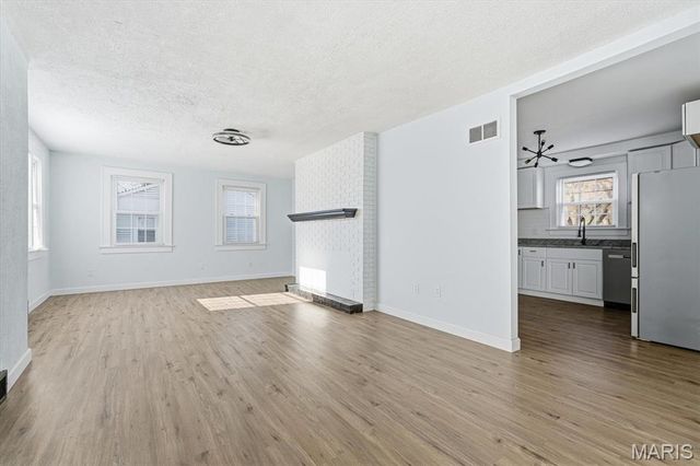 1915 Muren Boulevard, Belleville, IL 62221