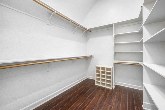 940 Oak Lynn Drive, Conroe, TX 77378