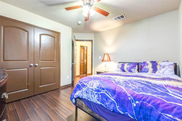 940 Oak Lynn Drive, Conroe, TX 77378