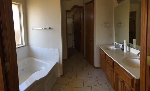 11224 Arbor Lake Drive, Oklahoma City, OK 73170