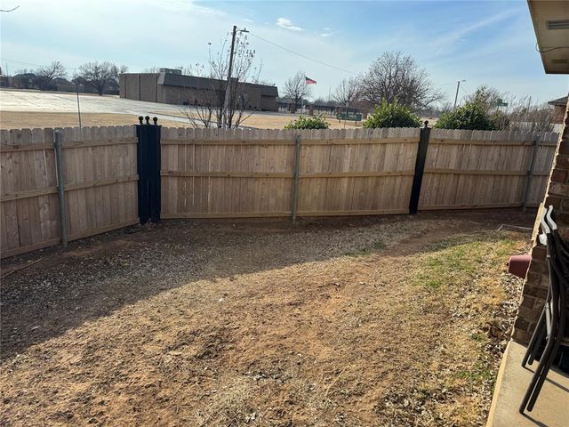 11224 Arbor Lake Drive, Oklahoma City, OK 73170