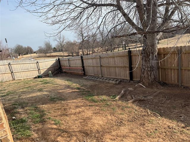 11224 Arbor Lake Drive, Oklahoma City, OK 73170