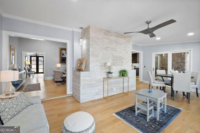 825 Overhill Court, Atlanta, GA 30328