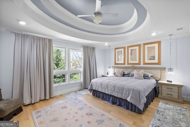 825 Overhill Court, Atlanta, GA 30328