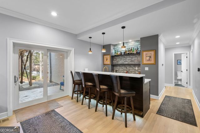 825 Overhill Court, Atlanta, GA 30328