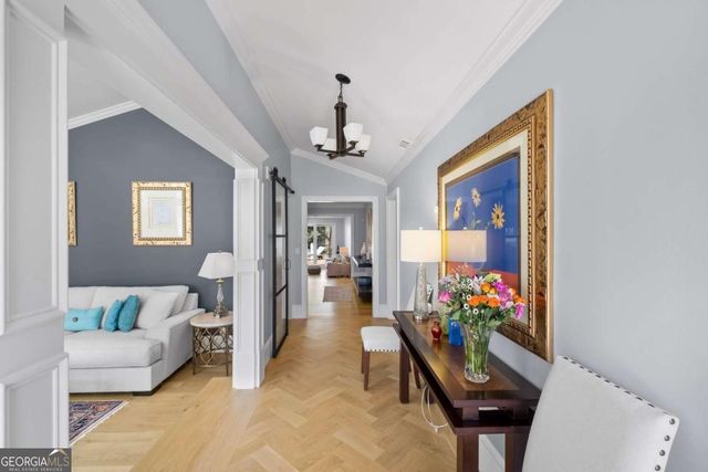 825 Overhill Court, Atlanta, GA 30328