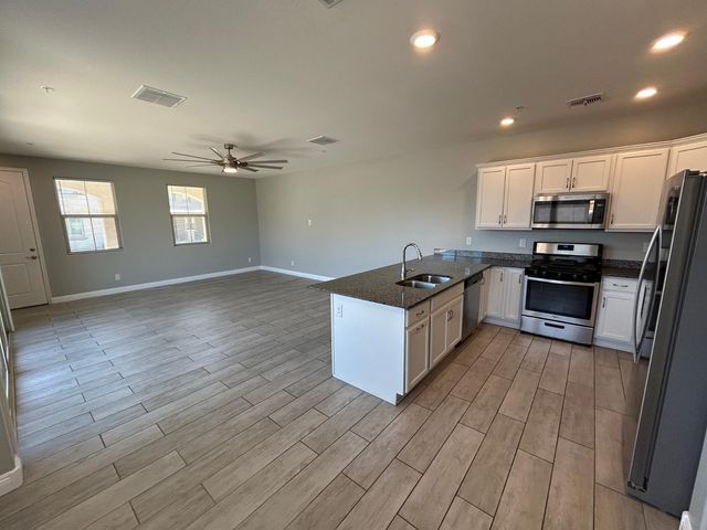 1704 N 208th Avenue, Buckeye, AZ 85396