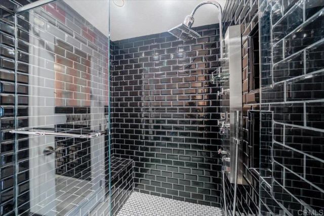 4155 Executive Drive E111, La Jolla, CA 92037