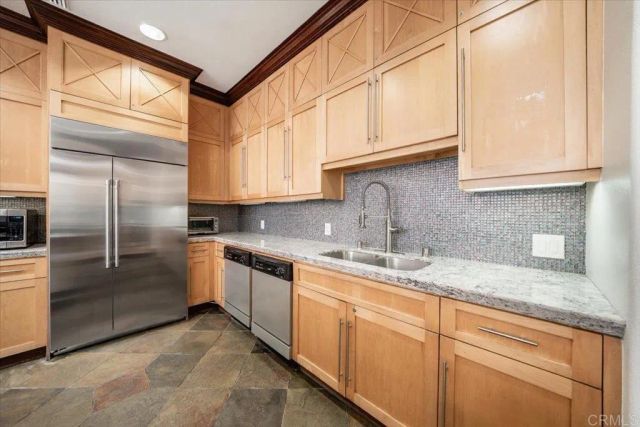 4155 Executive Drive E111, La Jolla, CA 92037