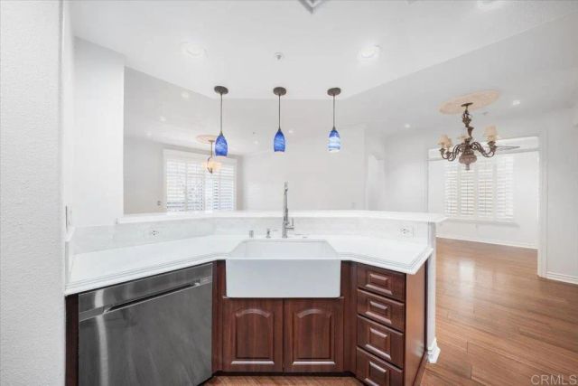 4155 Executive Drive E111, La Jolla, CA 92037