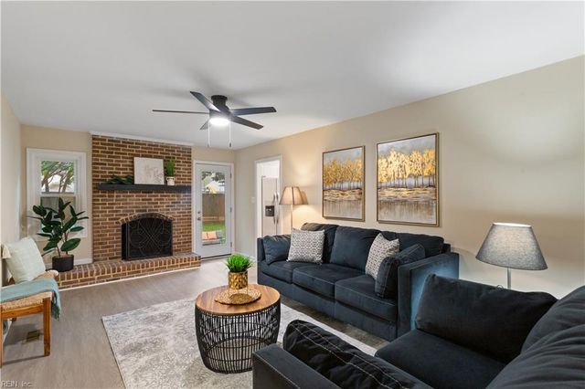 3408 Wakefield DR, Portsmouth, VA 23703