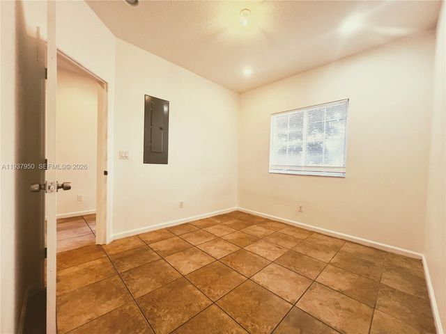5906 Woodlands Boulevard, Tamarac, FL 33319