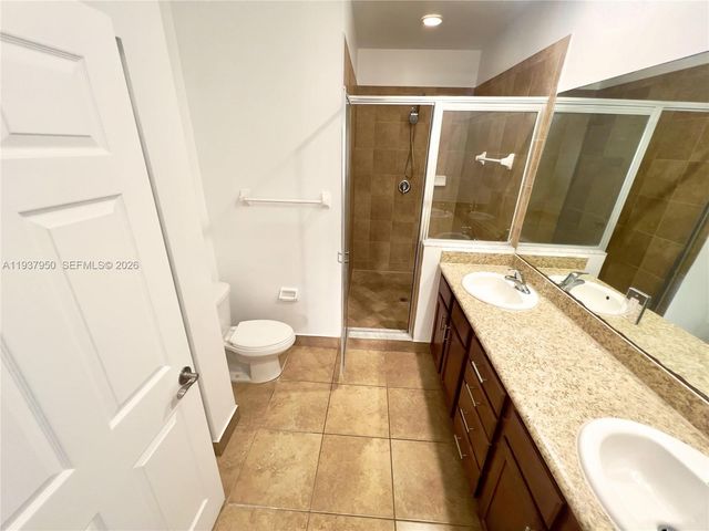 5906 Woodlands Boulevard, Tamarac, FL 33319