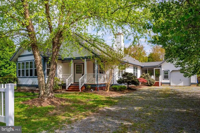 2 JOHNS CT, Ocean View, DE 19970