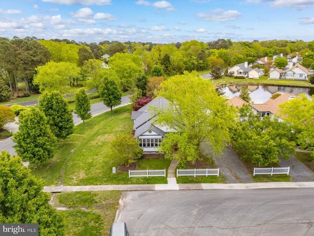 2 JOHNS CT, Ocean View, DE 19970
