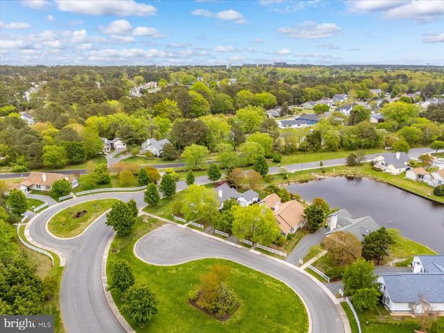 2 JOHNS CT, Ocean View, DE 19970