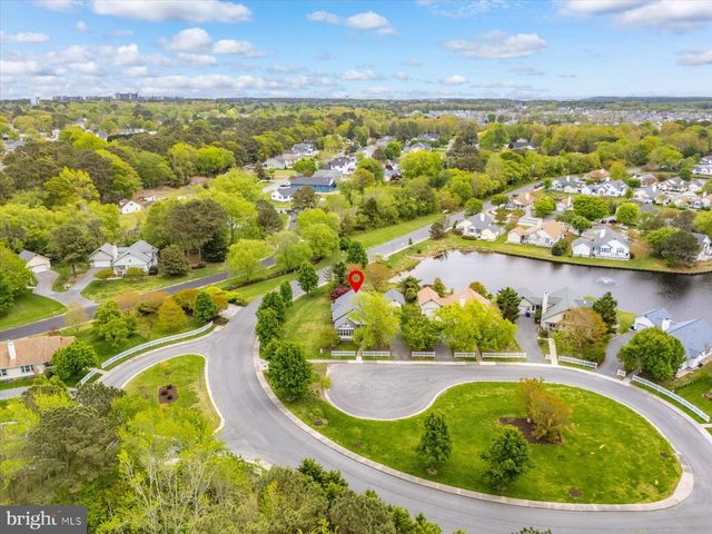 2 JOHNS CT, Ocean View, DE 19970