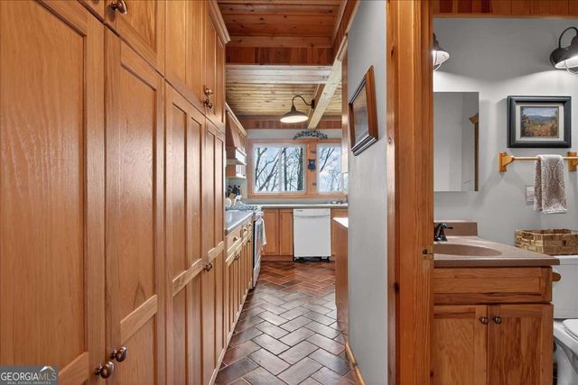 185 Alpine Drive, Jasper, GA 30143