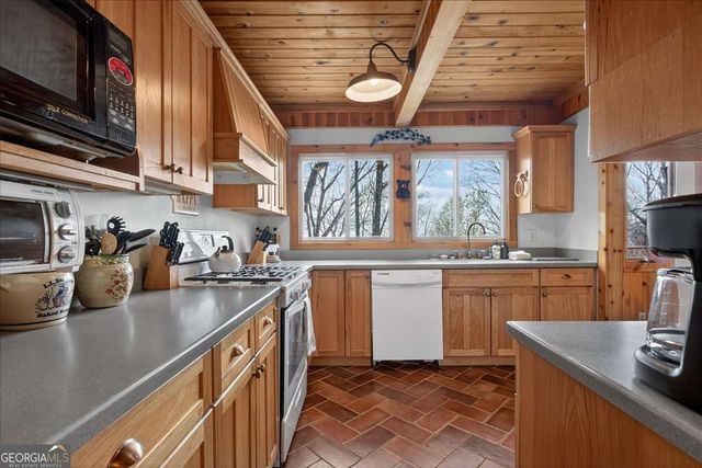 185 Alpine Drive, Jasper, GA 30143