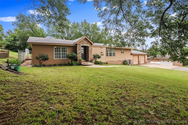 17995 S 4160 Road, Claremore, OK 74017