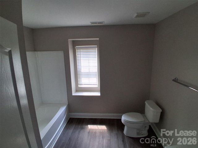 8214 Deodora Cedar Lane, Charlotte, NC 28215