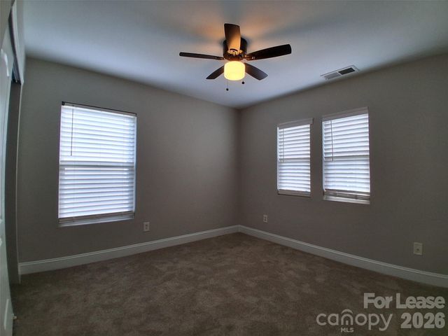 8214 Deodora Cedar Lane, Charlotte, NC 28215