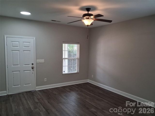 8214 Deodora Cedar Lane, Charlotte, NC 28215