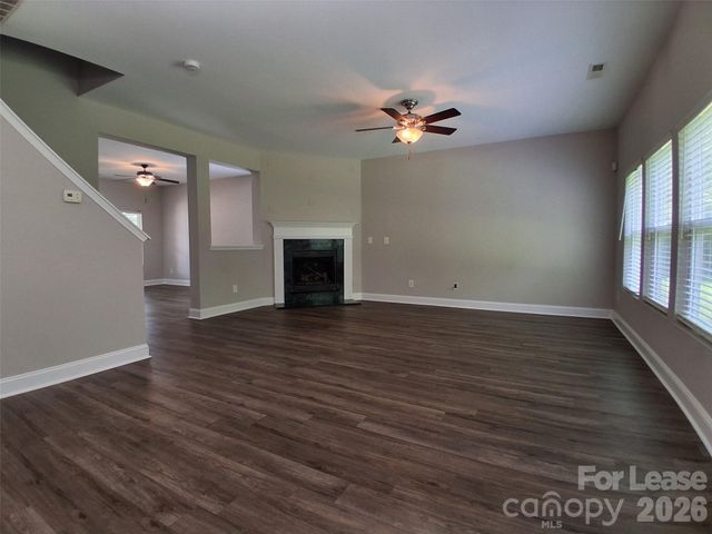 8214 Deodora Cedar Lane, Charlotte, NC 28215
