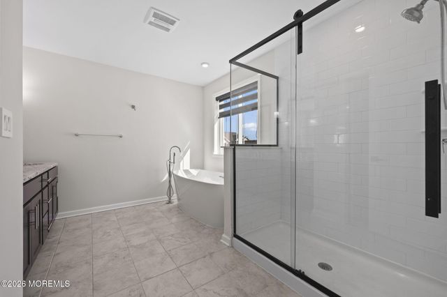 319 Tulip Court, Marlboro, NJ 07746