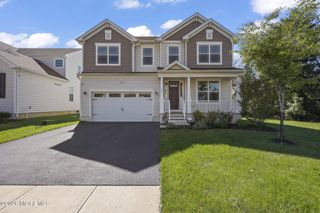 319 Tulip Court, Marlboro, NJ 07746