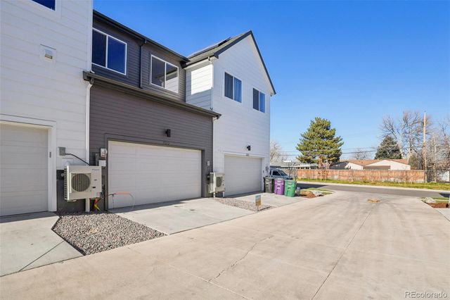 3122 W Bonfils Place, Denver, CO 80236