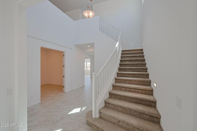 7671 W SMOKETREE Drive, Peoria, AZ 85383