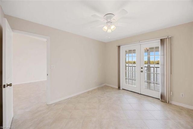 1015 Mainsail DR 112, Naples, FL 34114